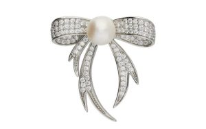 Sterling Silver Bow Brooch Cubic Zirconia And Pearl
